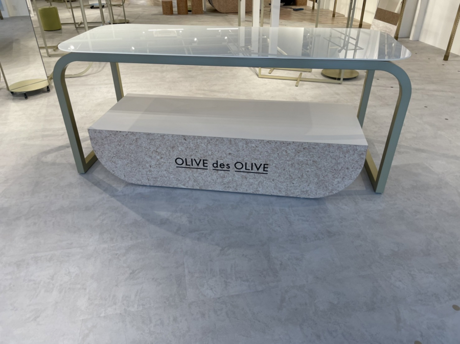 NICE CLAUP/OLIVE des OLIVE八幡東田THE OUTLET店